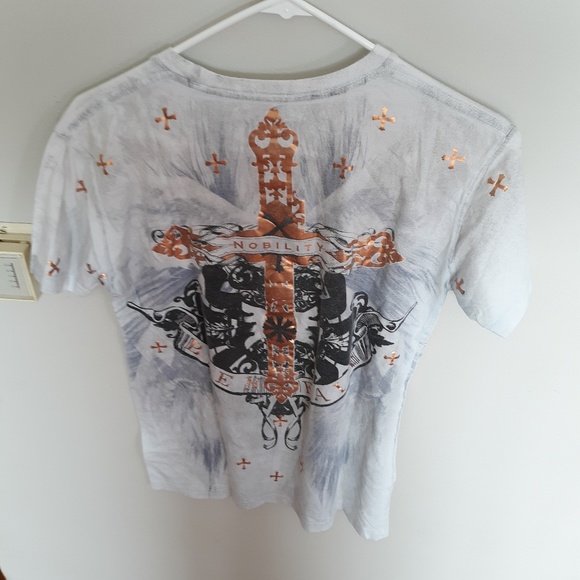 White Nobility Graphic Tee Medium - Picture 4 of 6